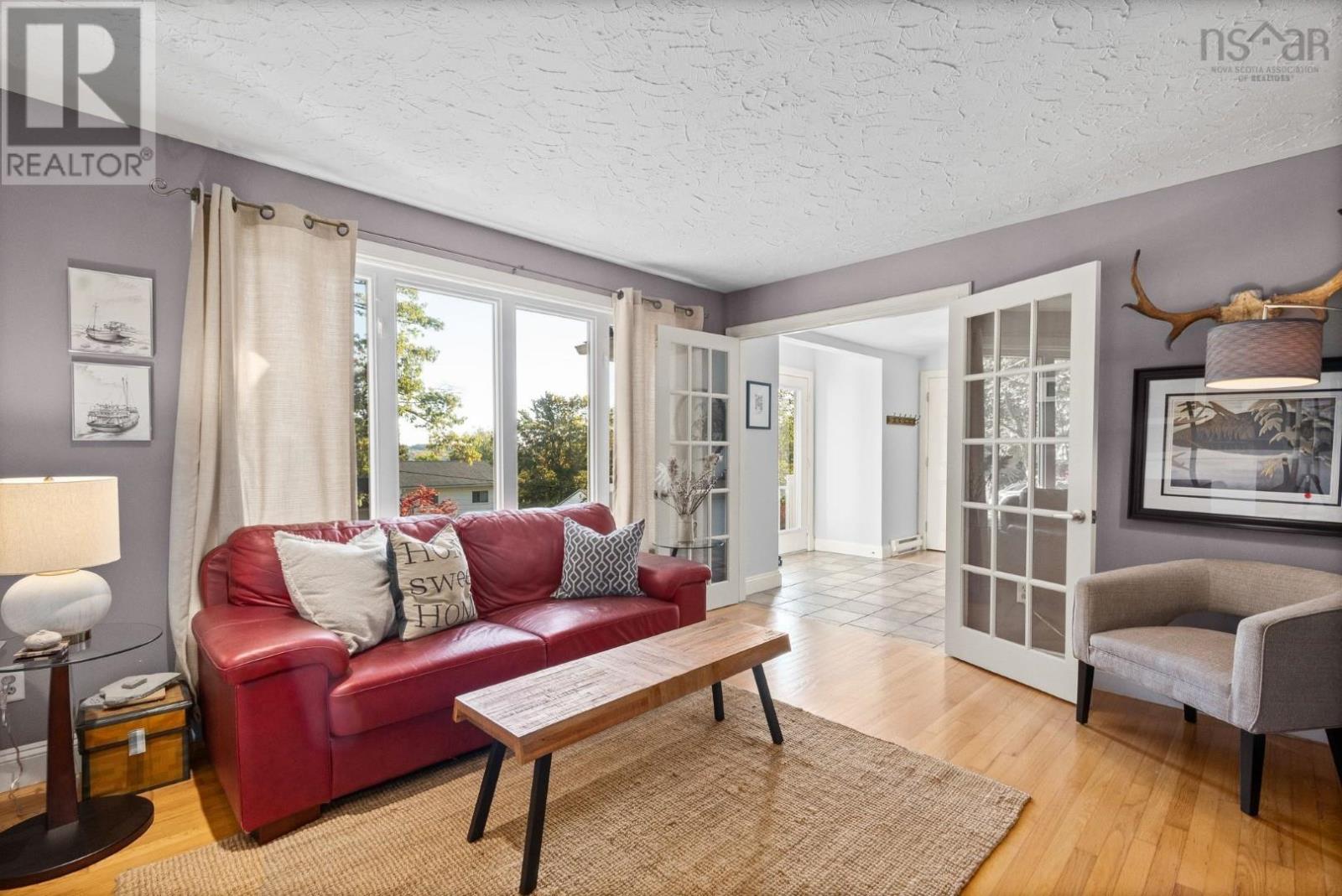 Property at 15 Merrill Drive image 4