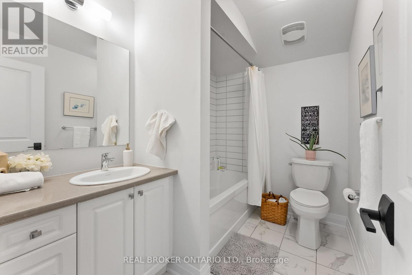 24 Howard Williams Court, Uxbridge, Ontario  L9P 0R2 - Photo 34 - N12539948