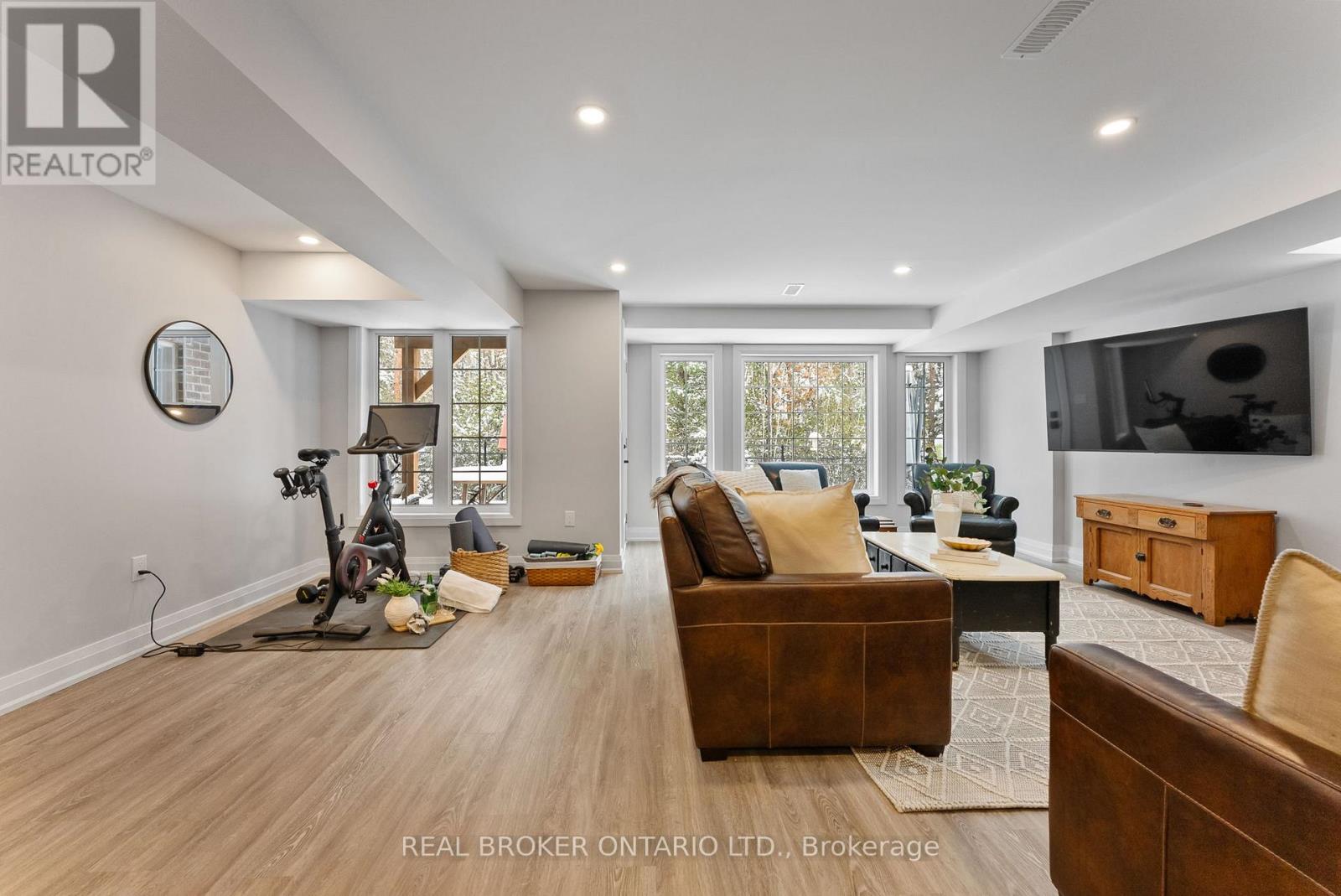 24 Howard Williams Court, Uxbridge, Ontario  L9P 0R2 - Photo 35 - N12539948