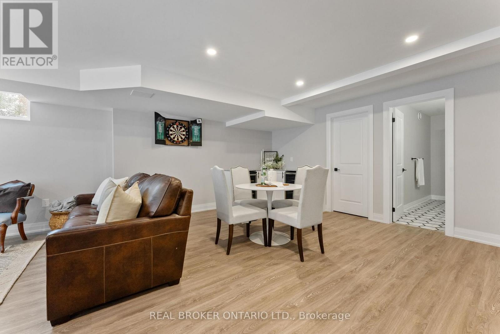 24 Howard Williams Court, Uxbridge, Ontario  L9P 0R2 - Photo 37 - N12539948