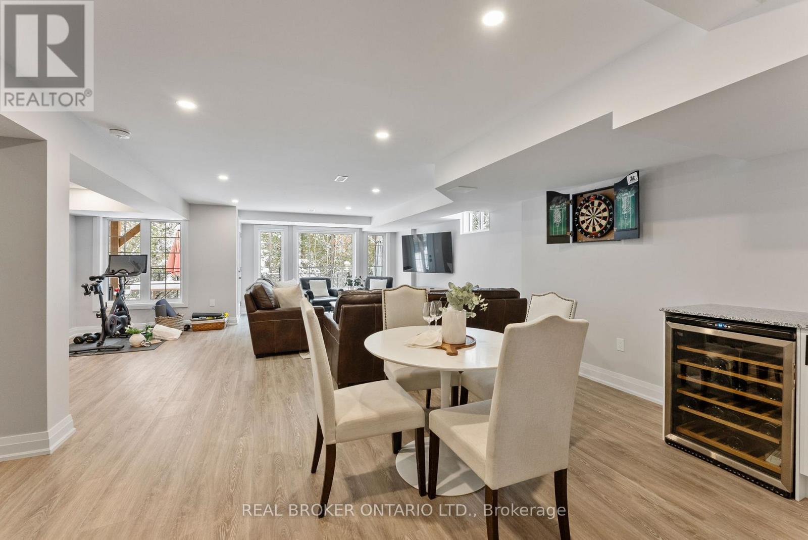 24 Howard Williams Court, Uxbridge, Ontario  L9P 0R2 - Photo 38 - N12539948