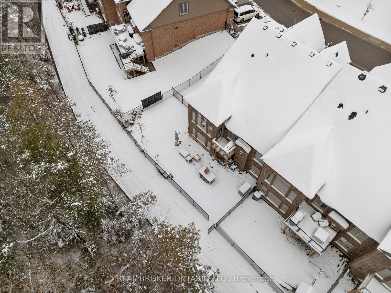 24 Howard Williams Court, Uxbridge, Ontario  L9P 0R2 - Photo 45 - N12539948