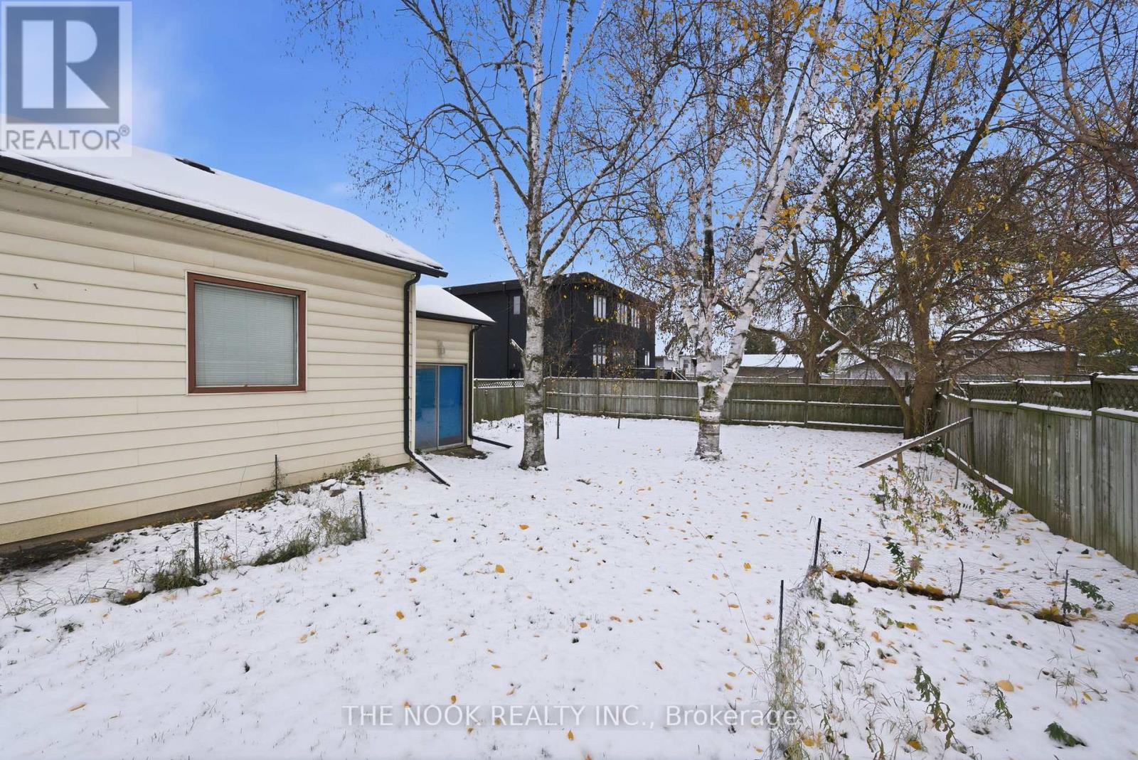 739 Gifford Street, Oshawa, Ontario L1H 4W1 - Photo 34 - E12540008