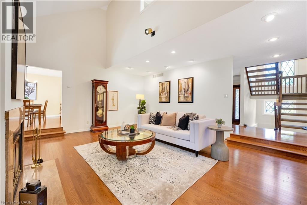 33 Walnut Drive, Guelph, Ontario  N1E 4B4 - Photo 5 - 40764571