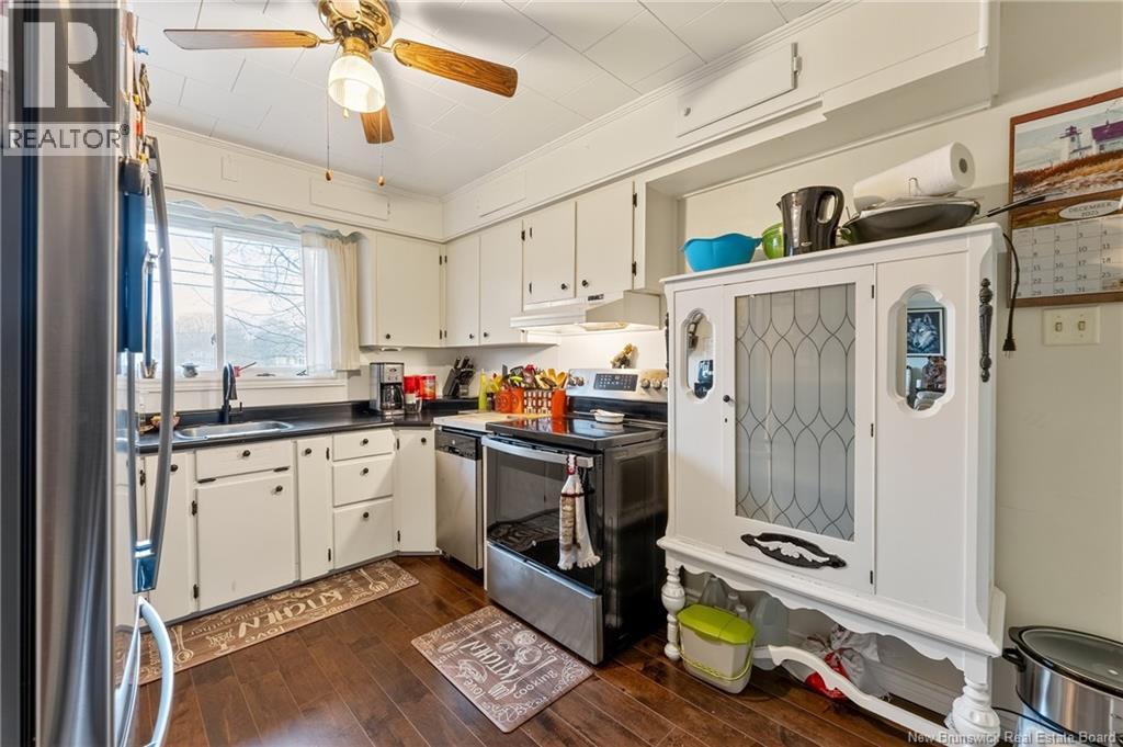 18 School Street, St. Stephen, New Brunswick  E3L 2N6 - Photo 12 - NB129929