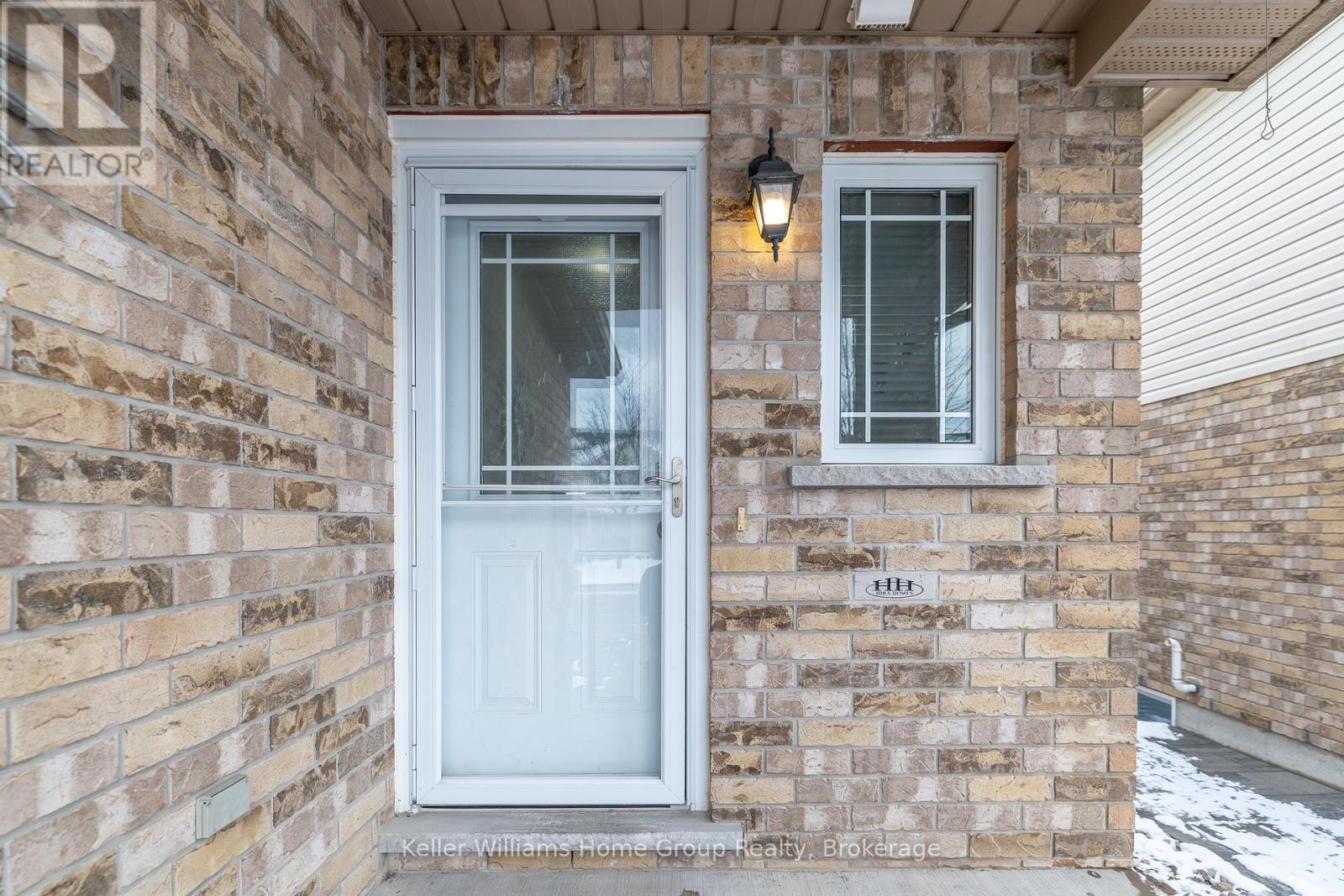 36 Clough Cres, Guelph, Ontario  N1L 0G1 - Photo 4 - X12539970