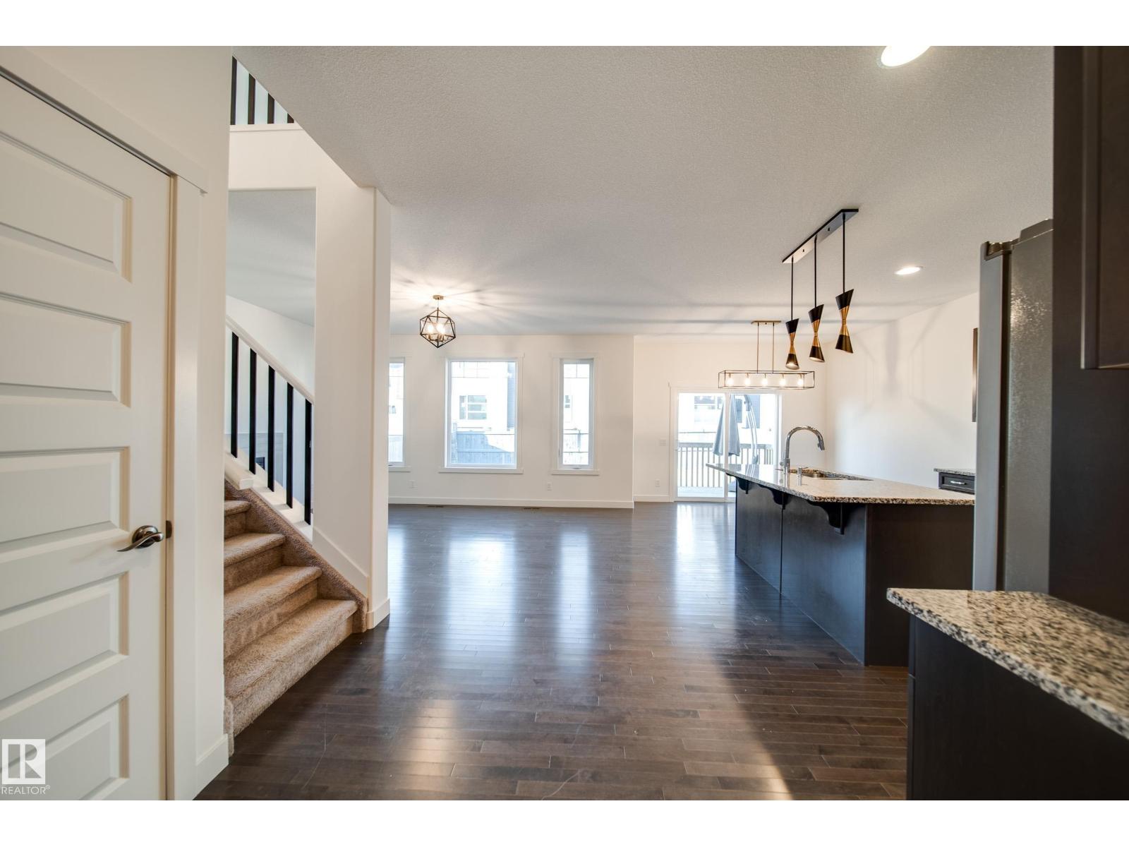 5737 Greenough Landing Ld Nw, Edmonton, Alberta  T5T 7J7 - Photo 12 - E4465556