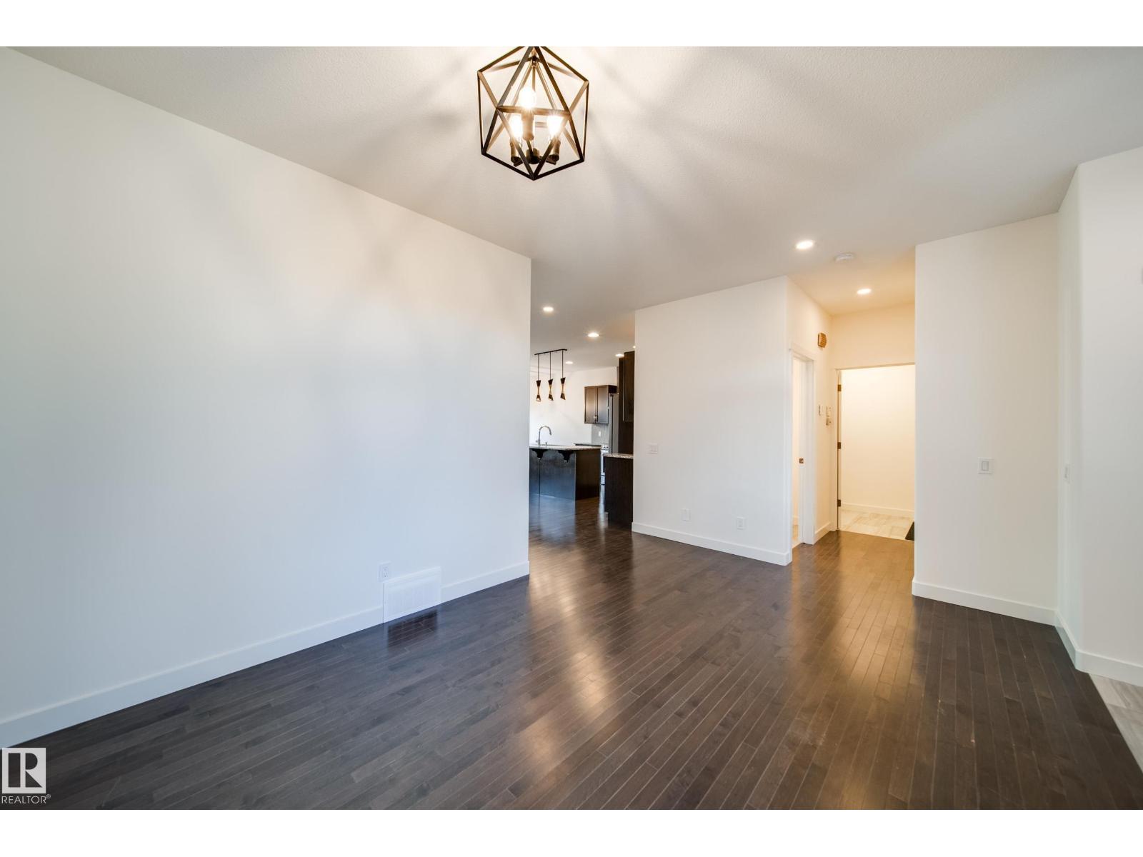 5737 Greenough Landing Ld Nw, Edmonton, Alberta  T5T 7J7 - Photo 9 - E4465556