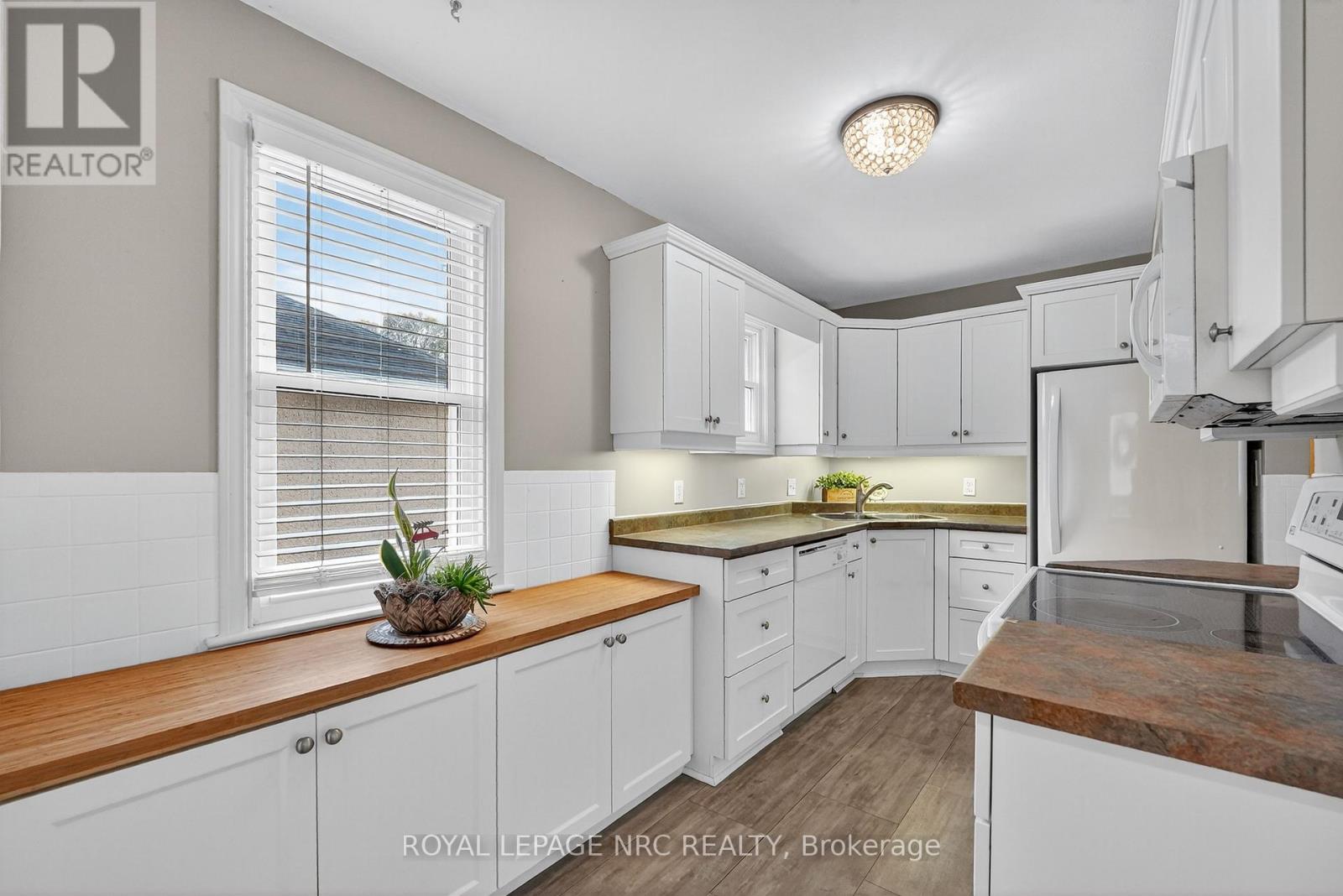 25 Else Street, St. Catharines, Ontario  L2N 2B9 - Photo 7 - X12539974