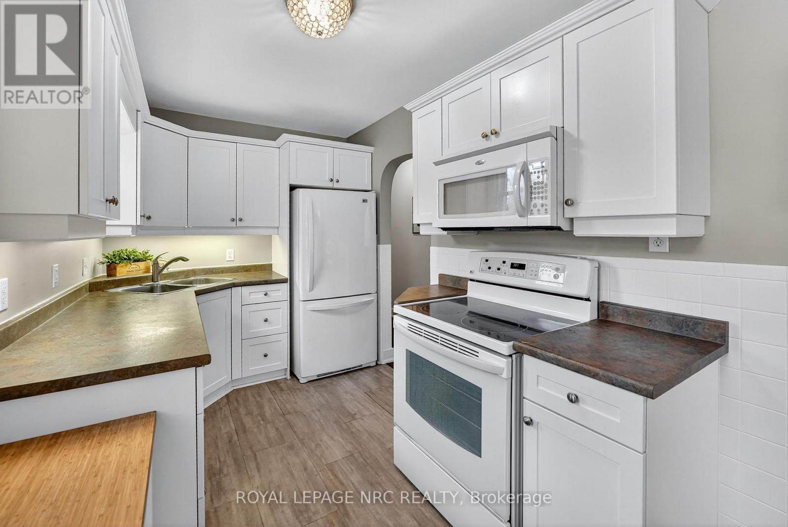 25 Else Street, St. Catharines, Ontario  L2N 2B9 - Photo 8 - X12539974