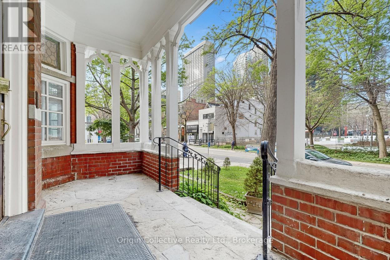 1 - 17 Isabella Street, Toronto, Ontario  M4Y 1M7 - Photo 6 - C12387640