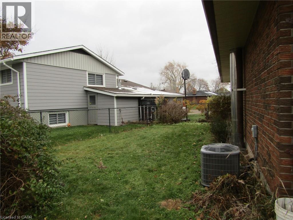 18 Foster Crescent, Cambridge, Ontario  N1R 4R1 - Photo 34 - 40787930