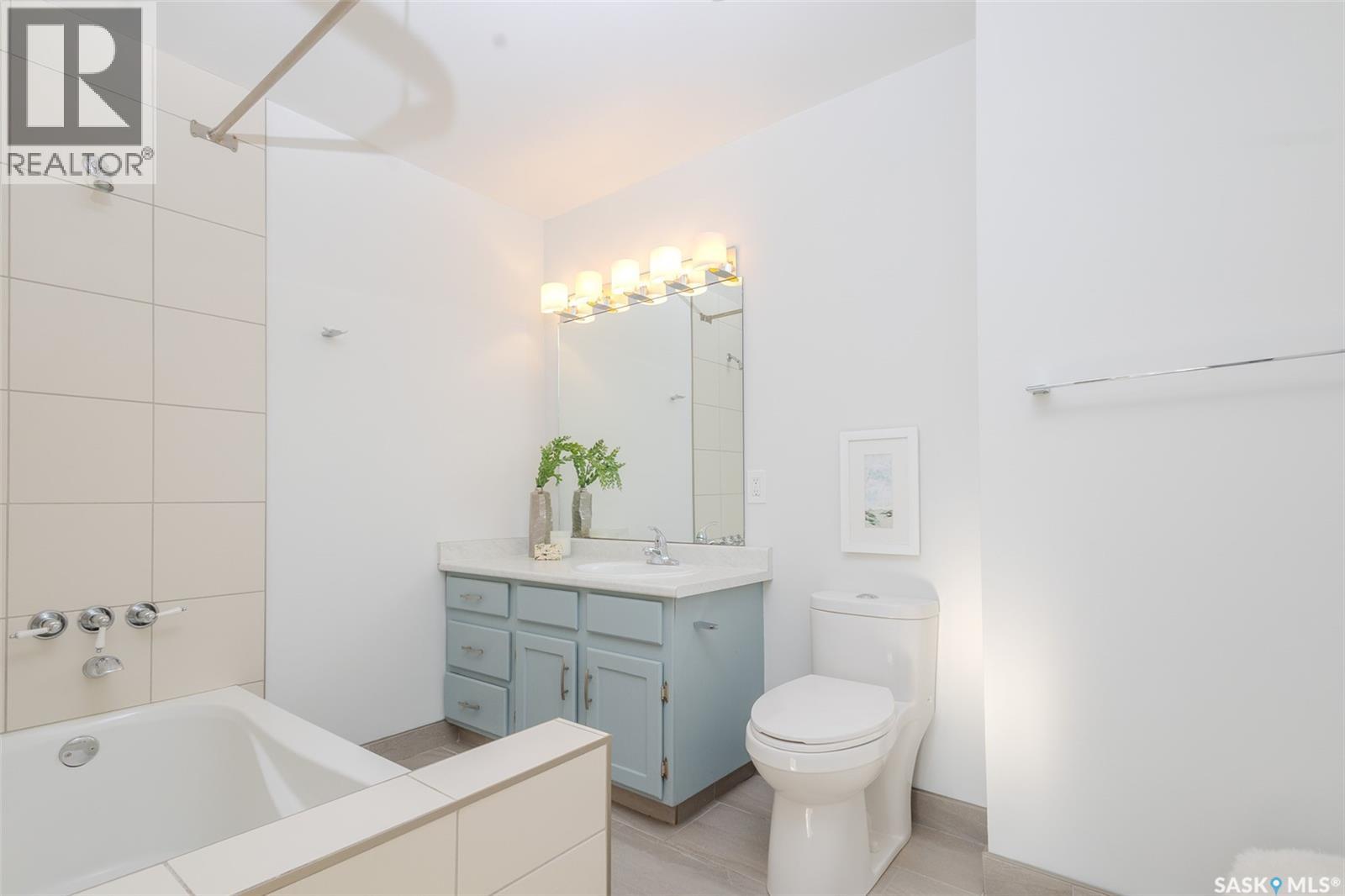 73 Red River Road, Saskatoon, Saskatchewan  S7K 1G2 - Photo 16 - SK023946