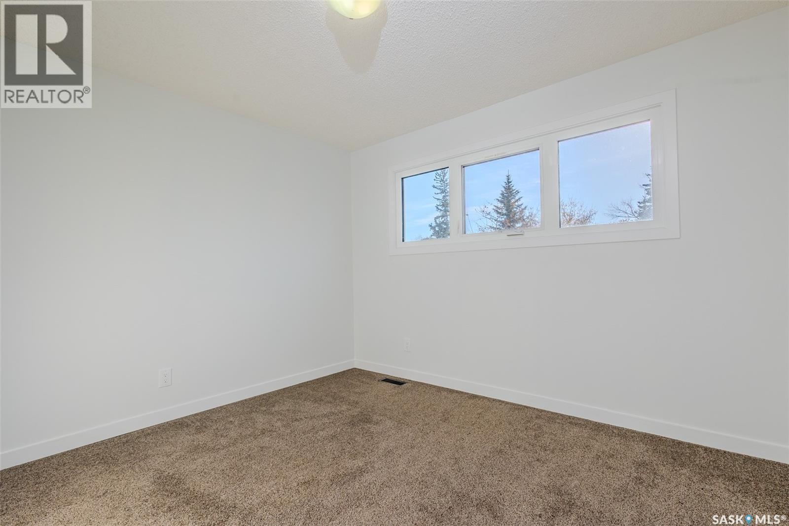 73 Red River Road, Saskatoon, Saskatchewan  S7K 1G2 - Photo 21 - SK023946