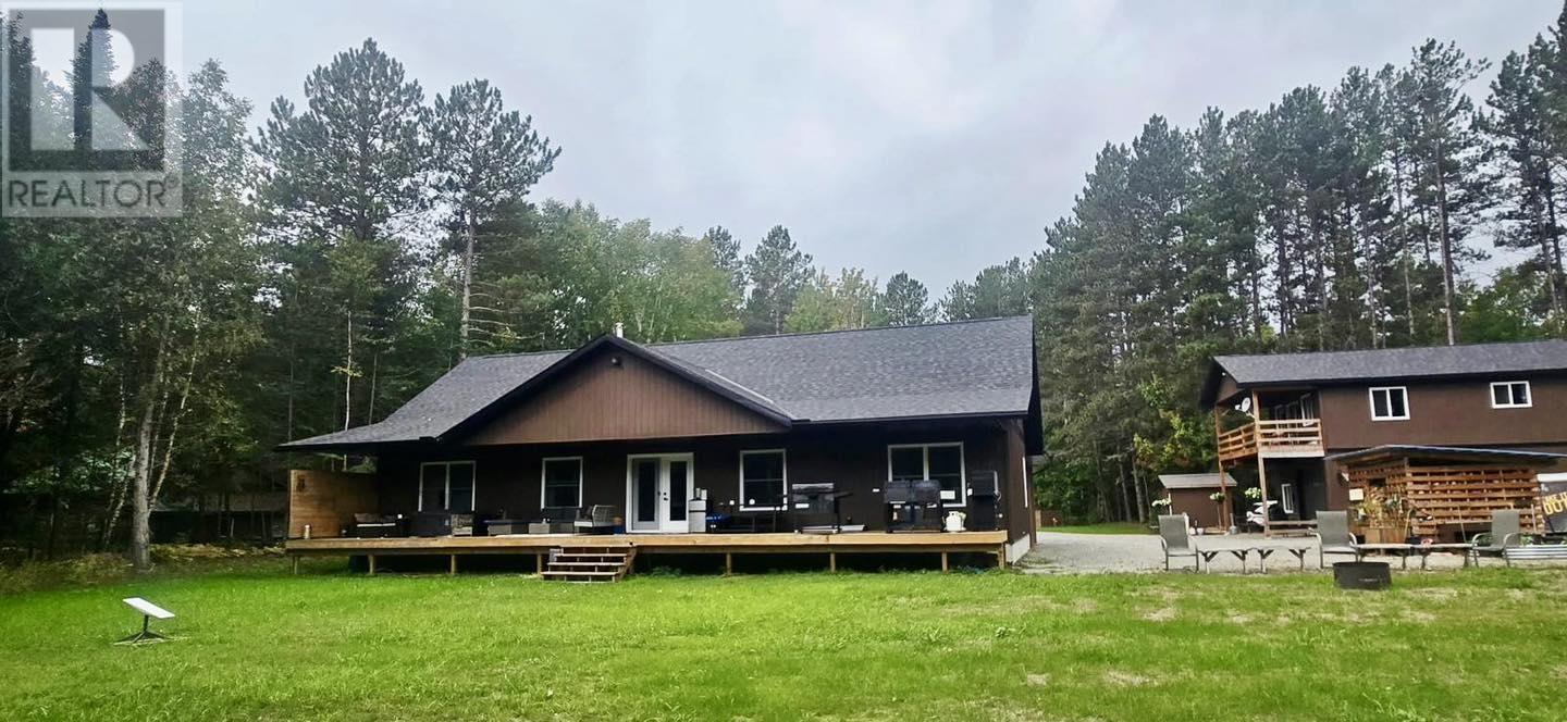 19 Northwoods DR, Pancake Bay, Ontario