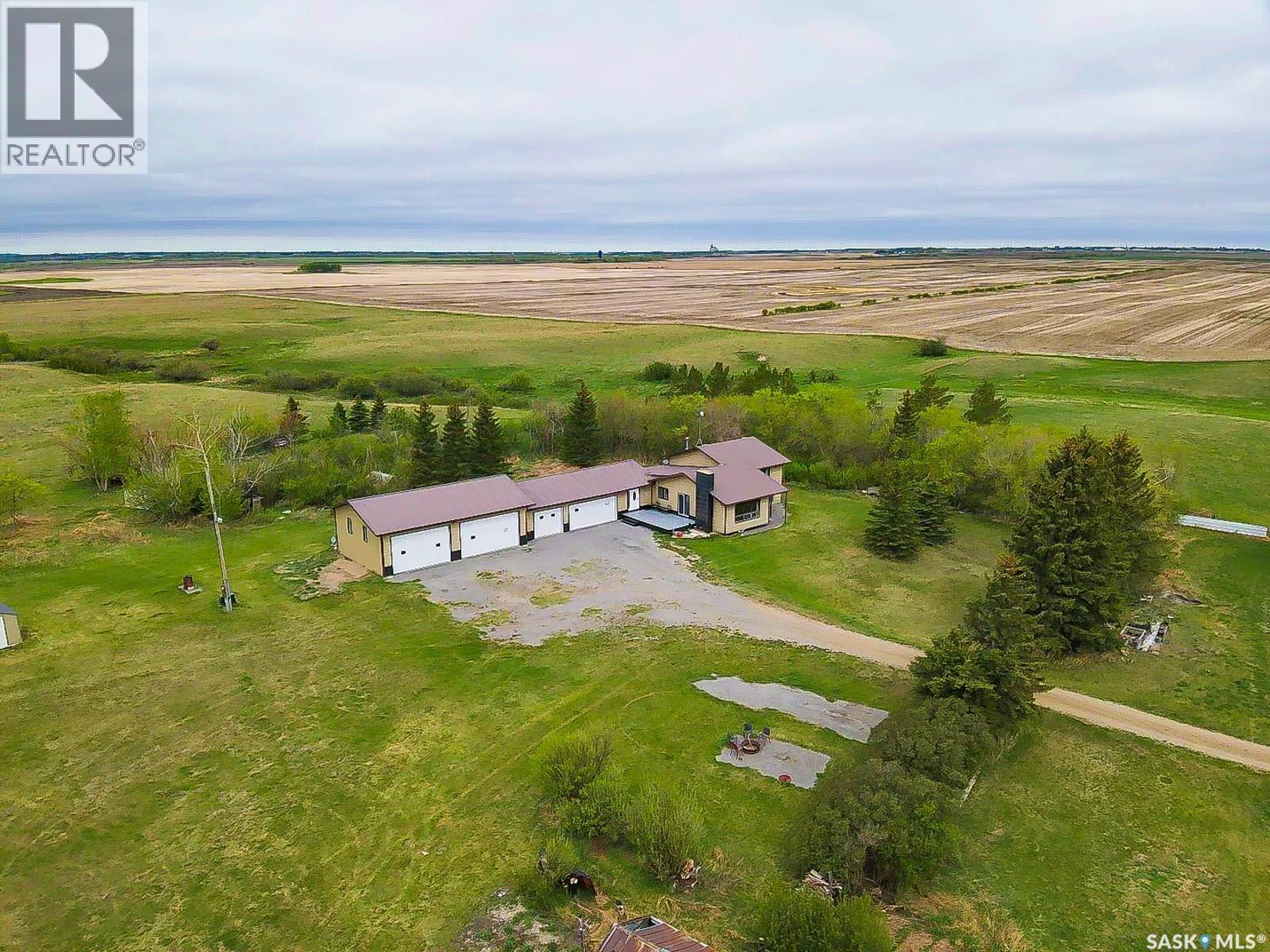 Regina Commuter Acreage, edenwold rm no.158, Saskatchewan