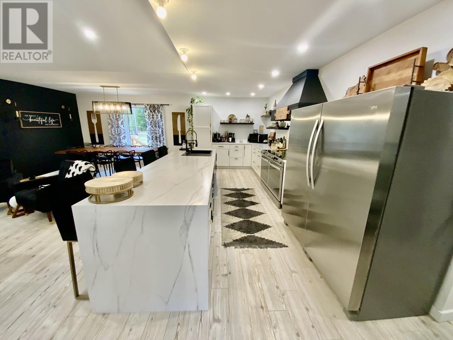 19 Northwoods Dr, Pancake Bay, Ontario  P0S 1E0 - Photo 3 - SM252843