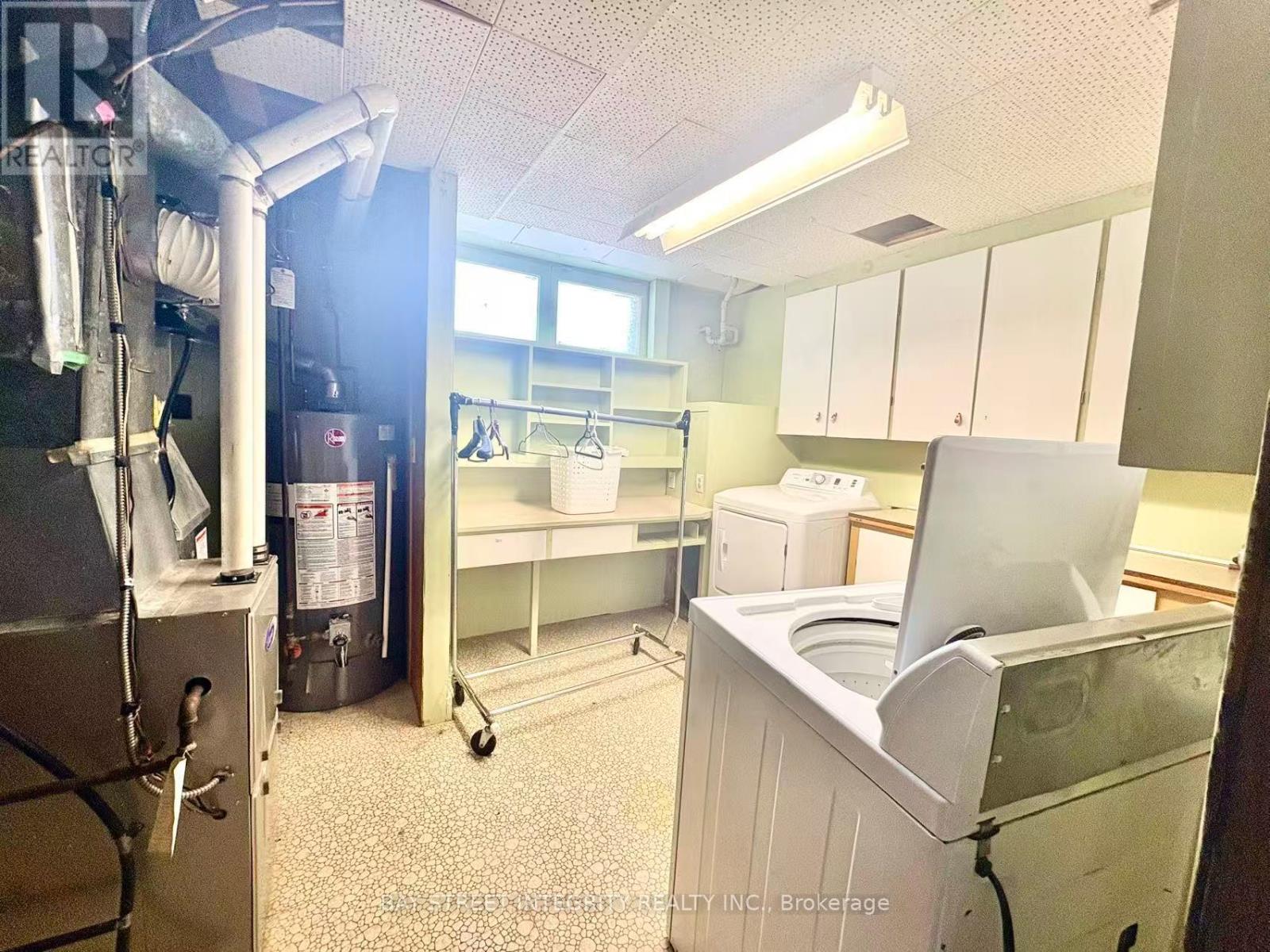 63 Caines Avenue, Toronto, Ontario  M2R 2L2 - Photo 24 - C12539978