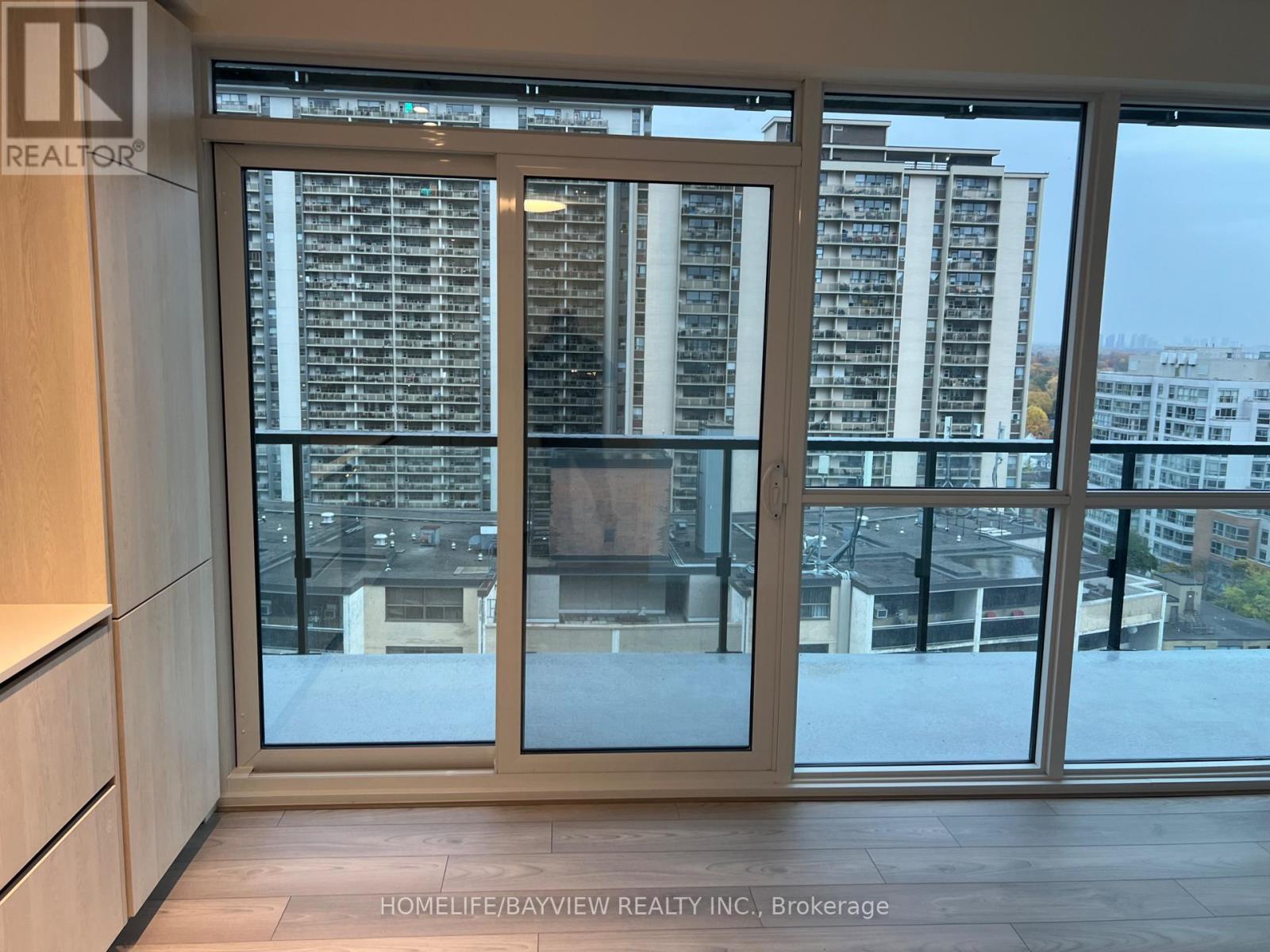 1402 - 120 Broadway Avenue, Toronto, Ontario  M4P 0E9 - Photo 7 - C12539986