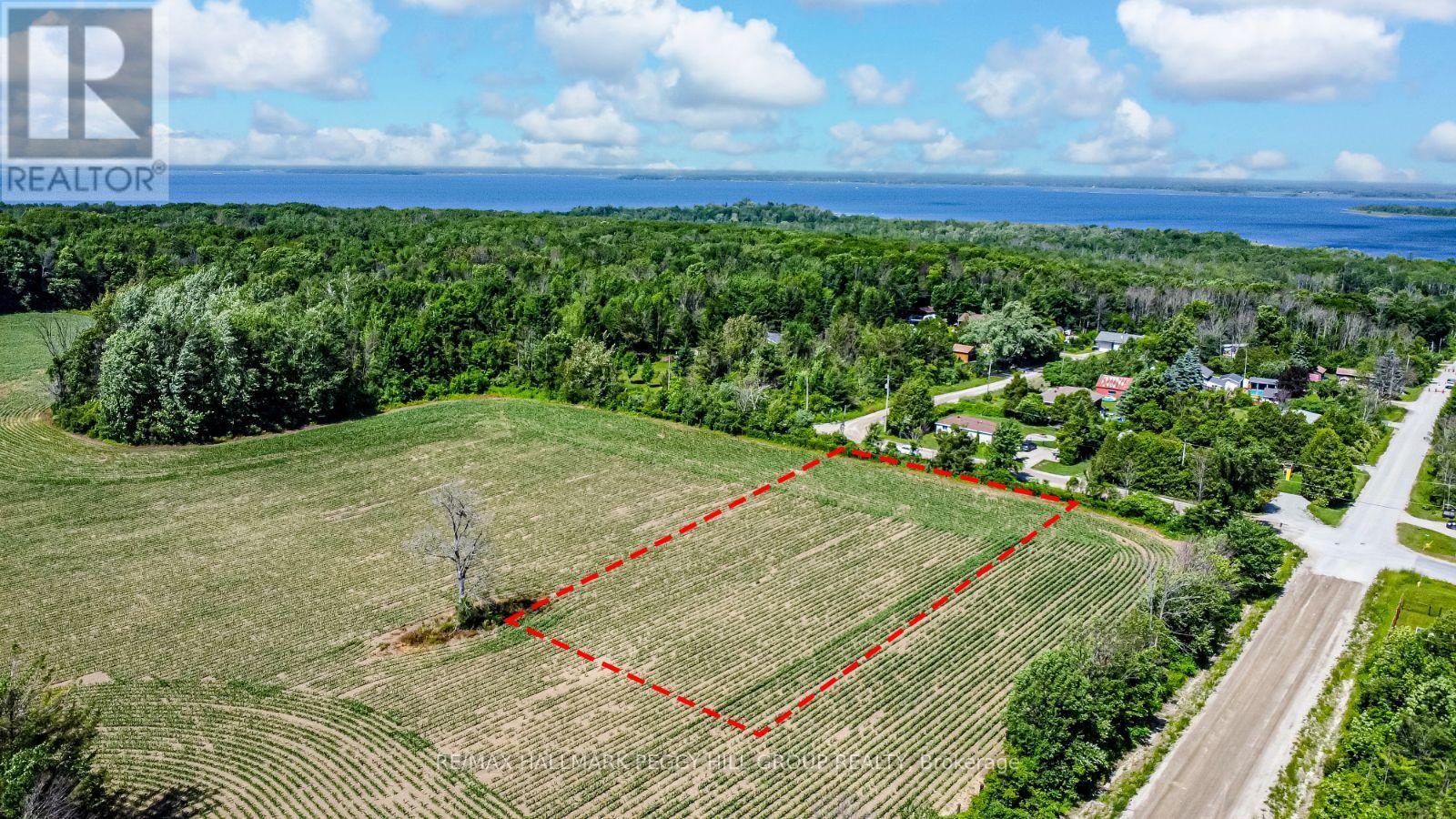 426 Seventh Avenue, Tay, Ontario  L0K 1R0 - Photo 4 - S12337924