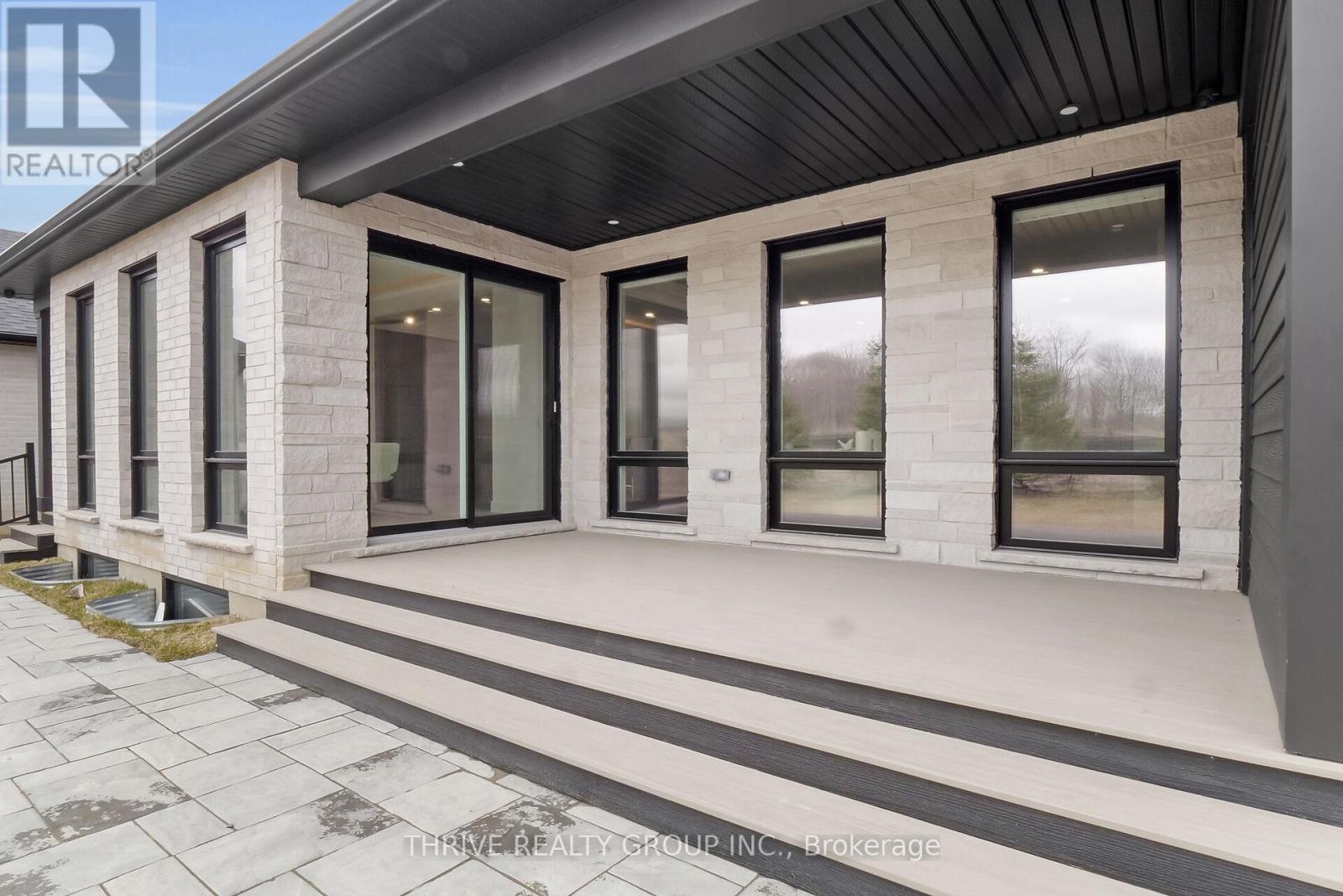 3948 Campbell Street N, London South, Ontario  N6P 0H7 - Photo 34 - X12056778