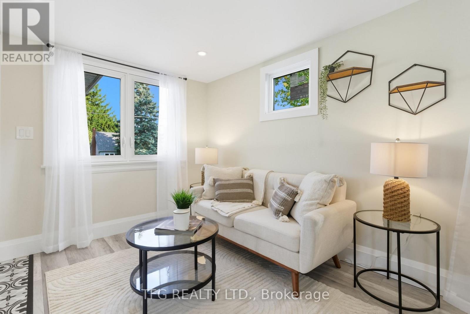 1120 Somerville Street, Oshawa, Ontario  L1G 4K5 - Photo 7 - E12540010