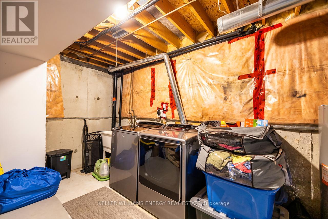 1642 Woodgate Trail, Oshawa, Ontario  L1G 8B5 - Photo 35 - E12540068