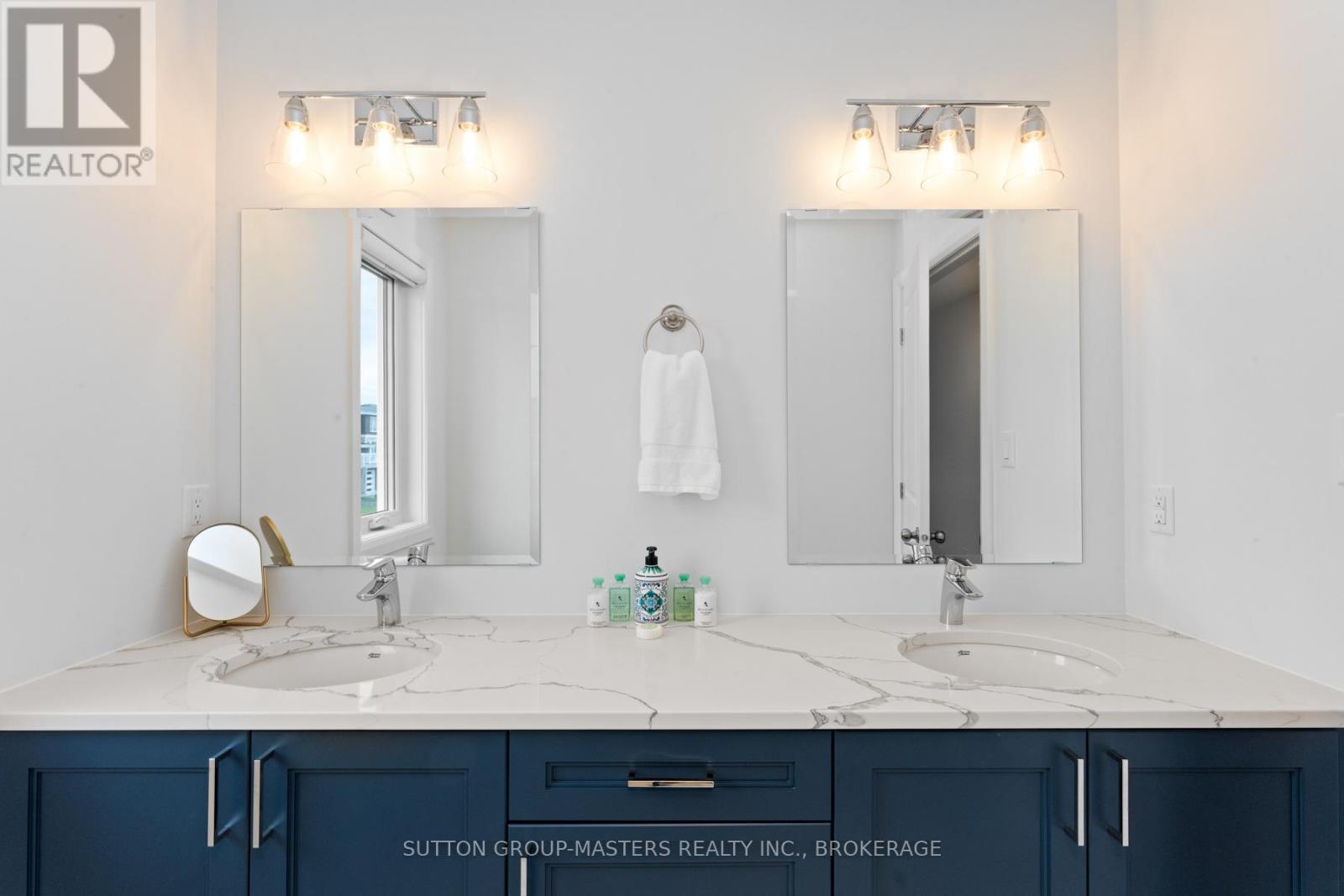 11 Walden Pond Drive, Loyalist, Ontario  K7N 0E7 - Photo 26 - X12540020