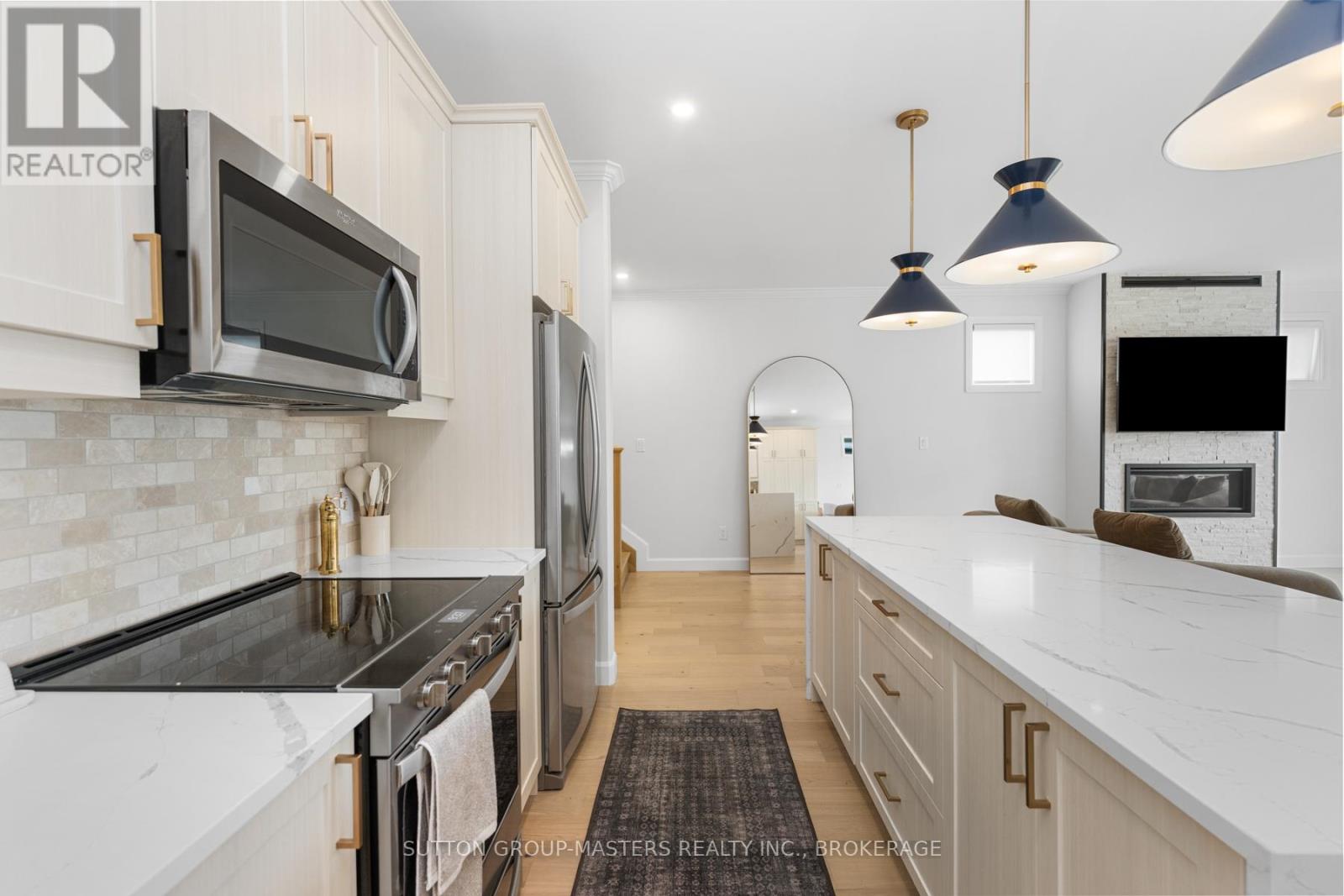 11 Walden Pond Drive, Loyalist, Ontario  K7N 0E7 - Photo 6 - X12540020