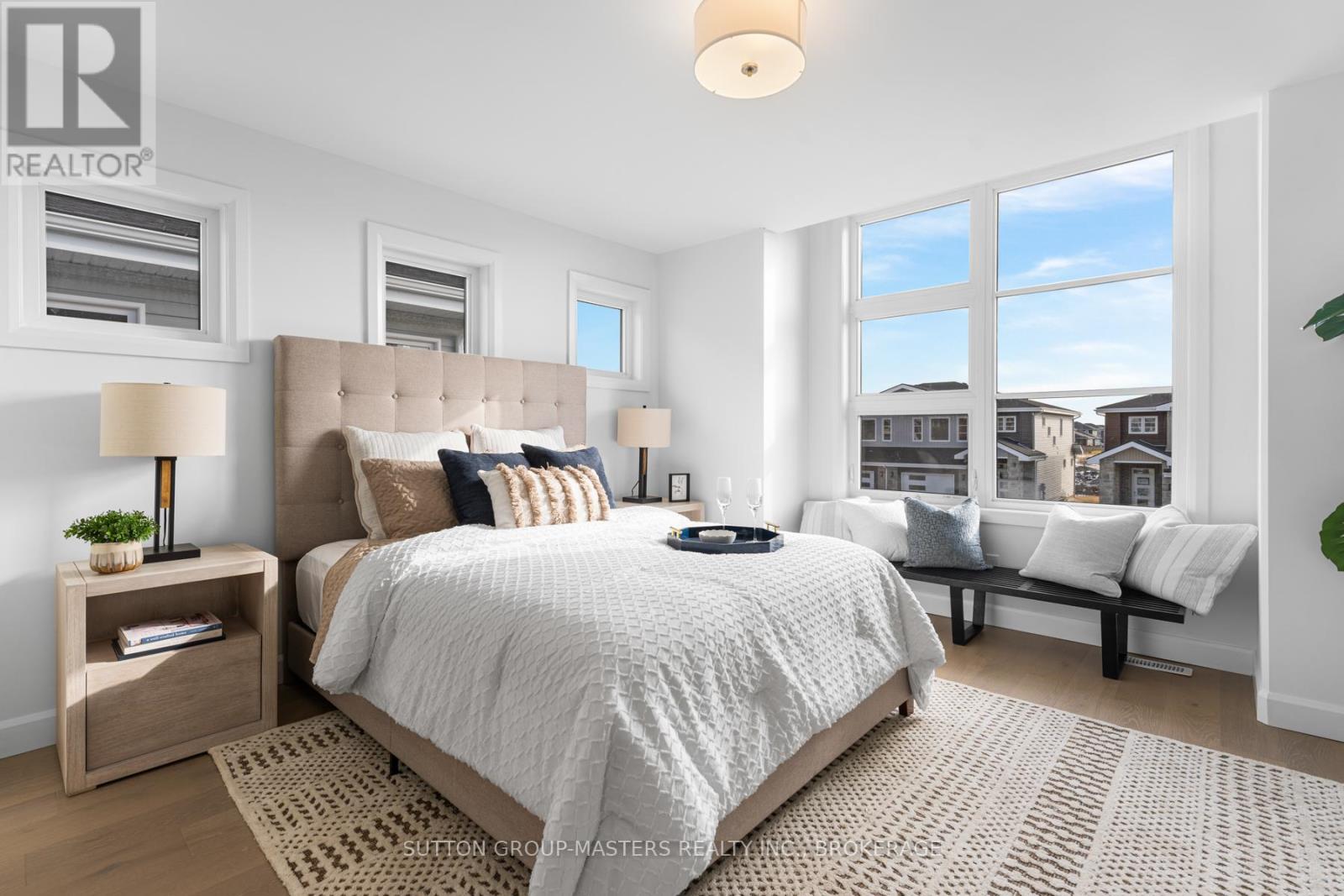 204 Superior Drive, Loyalist, Ontario  K7N 0E8 - Photo 13 - X12540022