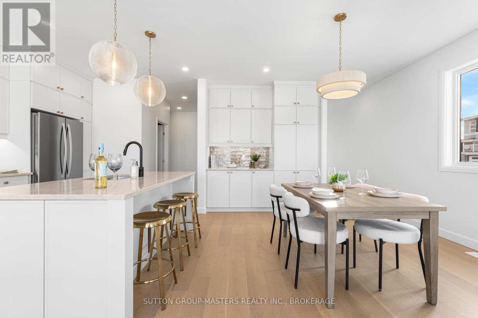 204 Superior Drive, Loyalist, Ontario  K7N 0E8 - Photo 6 - X12540022