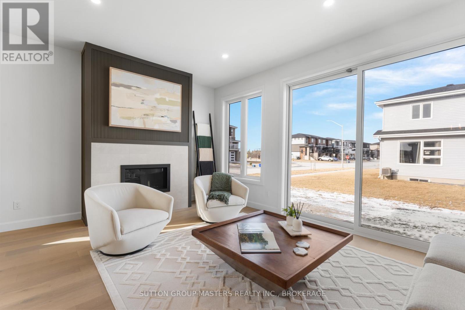 204 Superior Drive, Loyalist, Ontario  K7N 0E8 - Photo 9 - X12540022