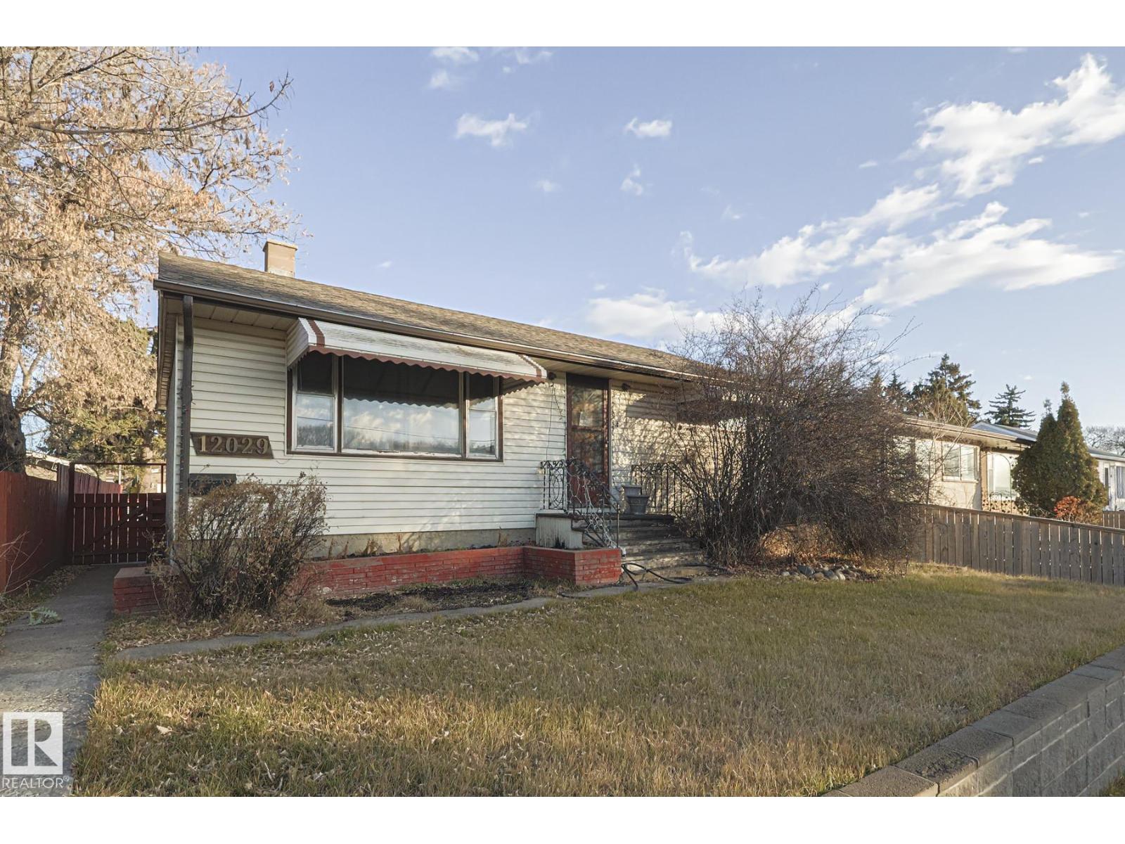 12029 50 ST NW, Edmonton, Alberta