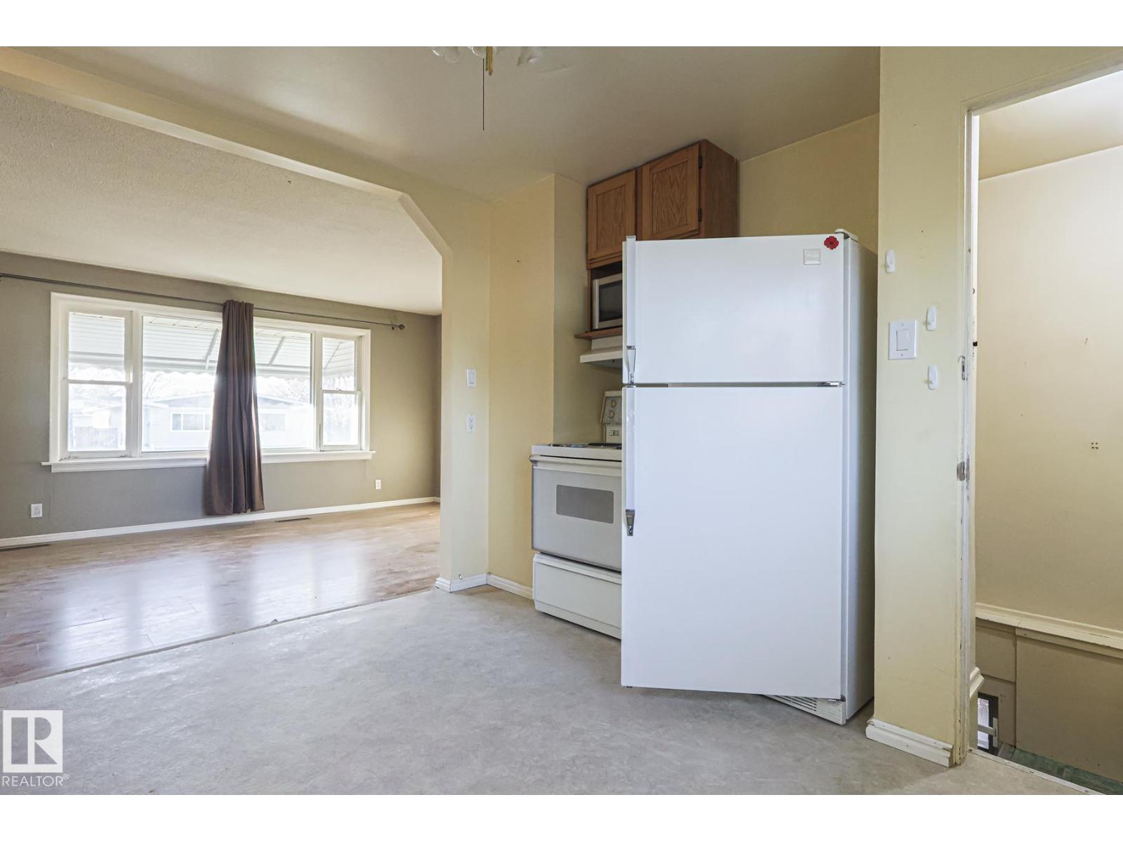 12029 50 St Nw, Edmonton, Alberta  T5W 3C3 - Photo 10 - E4465557