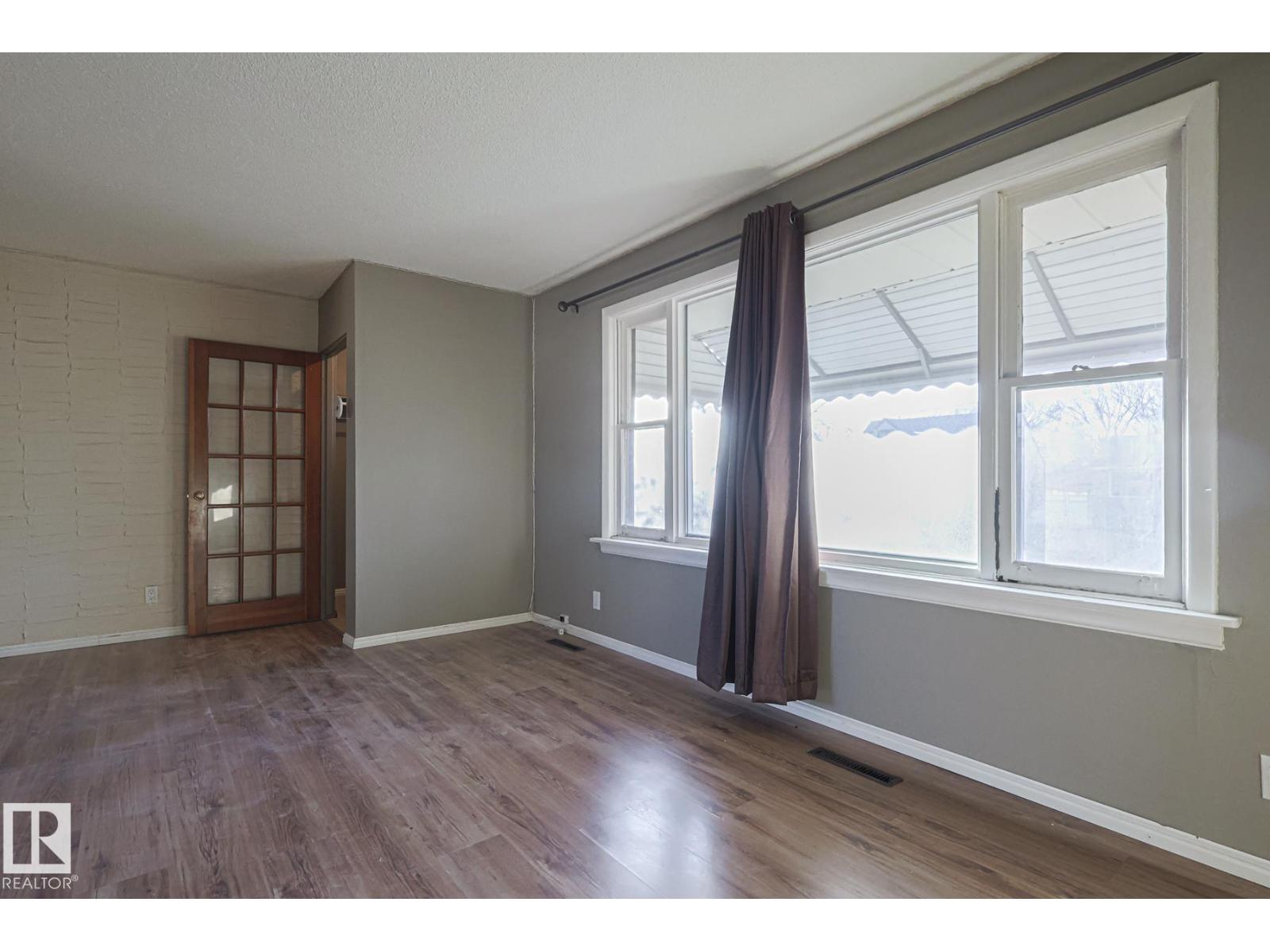 12029 50 St Nw, Edmonton, Alberta  T5W 3C3 - Photo 3 - E4465557