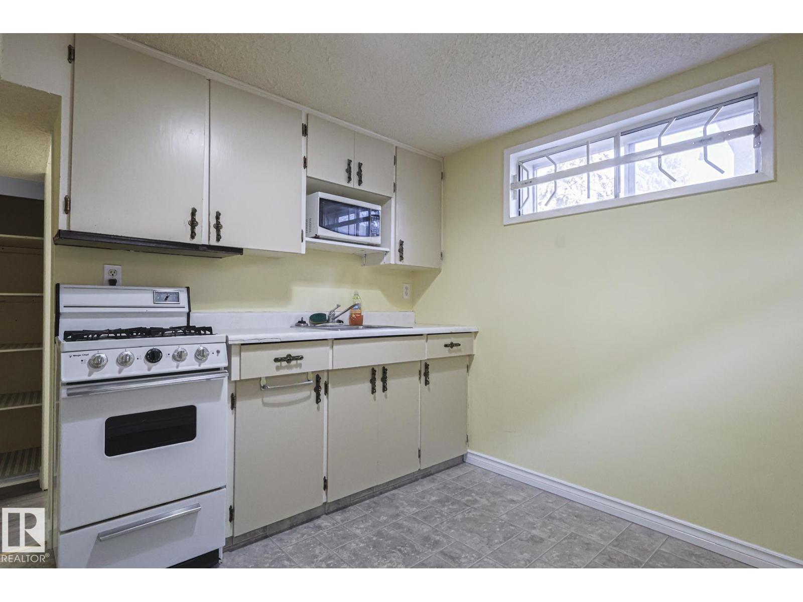 12029 50 St Nw, Edmonton, Alberta  T5W 3C3 - Photo 34 - E4465557