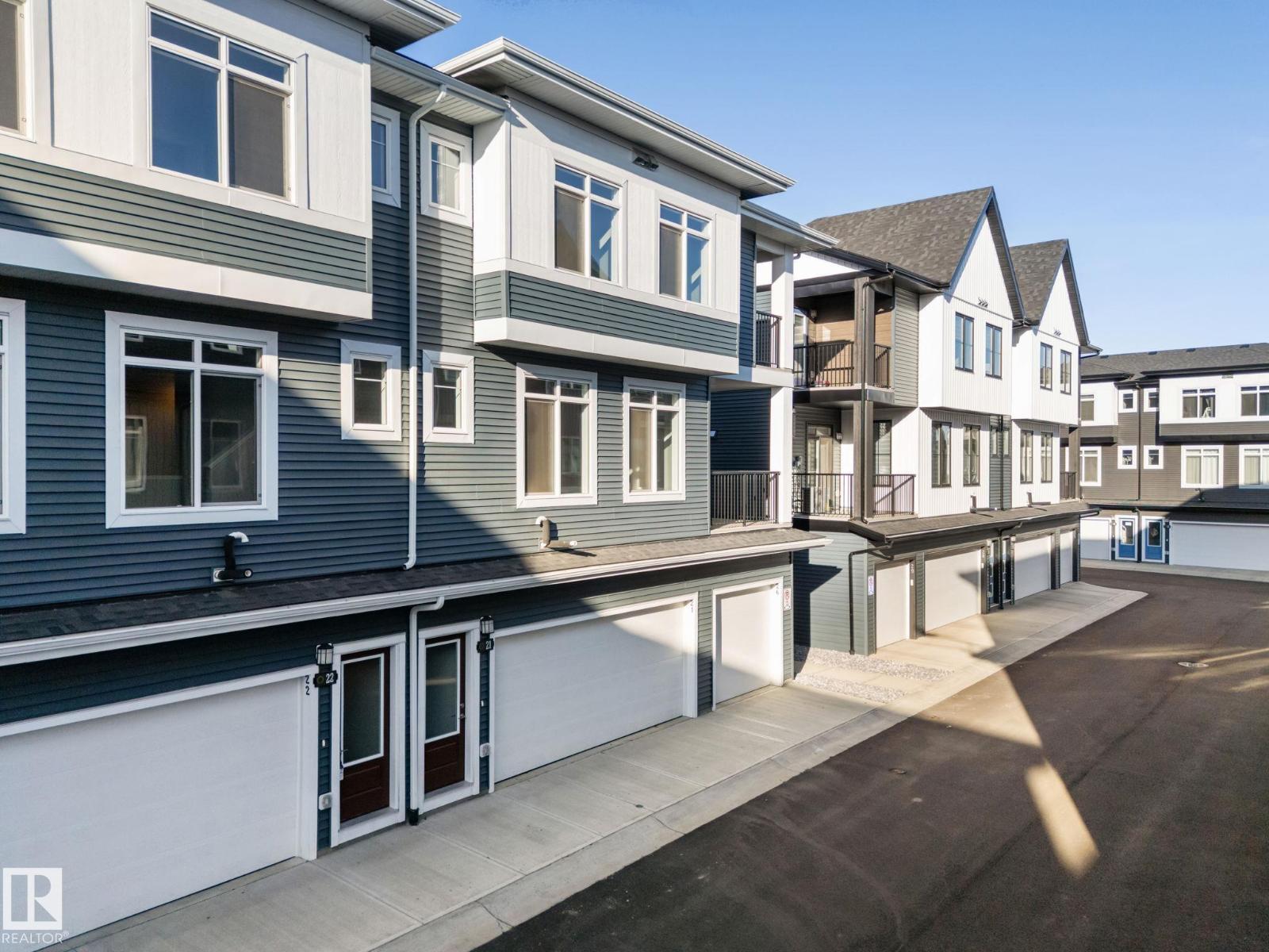 #21 6905 25 AV SW, Edmonton, Alberta