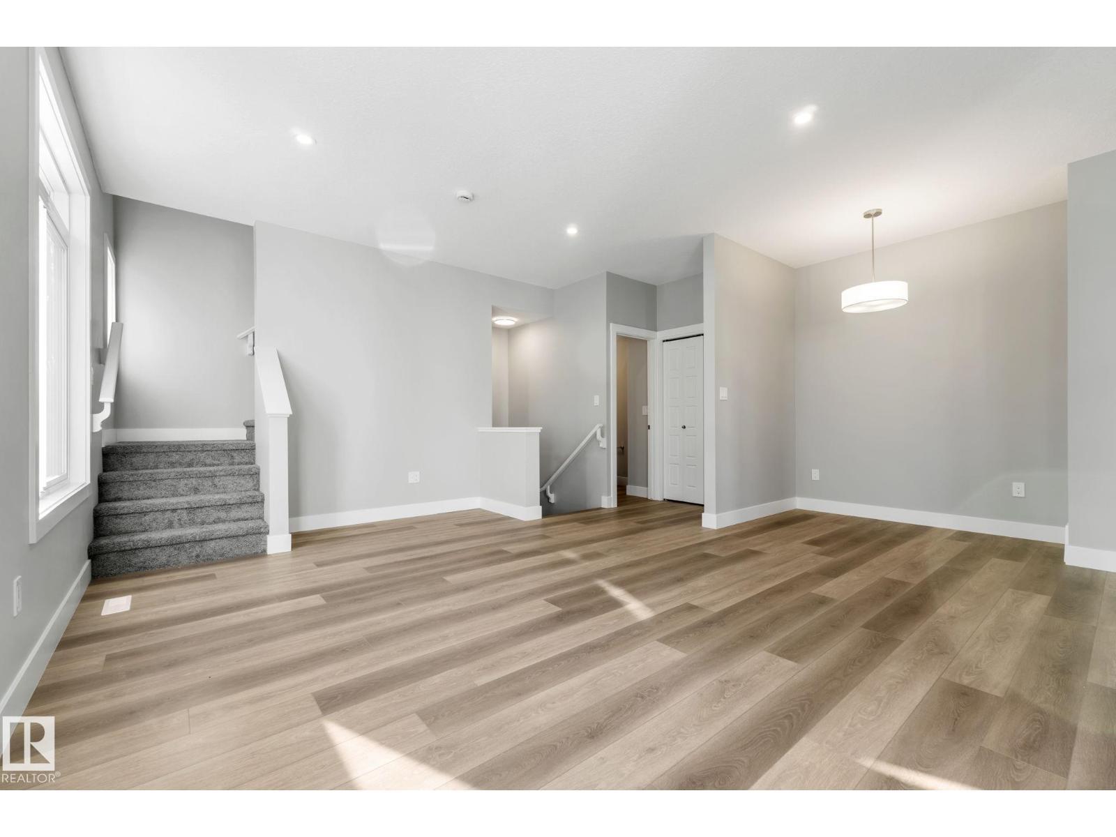 #21 6905 25 Av Sw, Edmonton, Alberta  T6X 3B7 - Photo 4 - E4465558