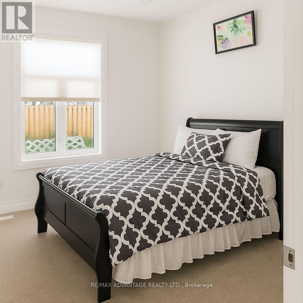 7 - 63 Compass Trail, Central Elgin, Ontario  N5L 0B4 - Photo 8 - X12540076