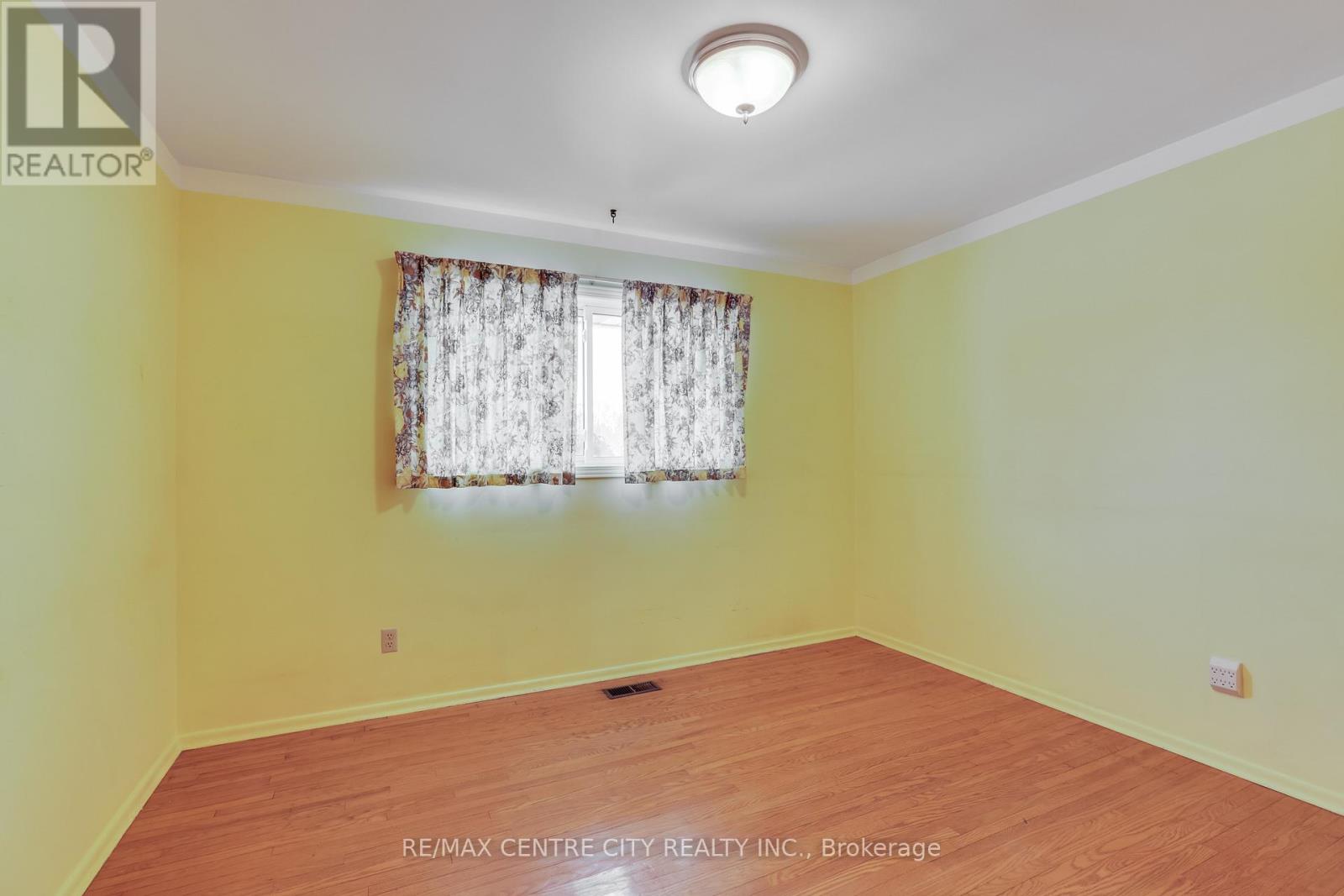 147 Susan Avenue, London East, Ontario  N5V 2G3 - Photo 22 - X12540092