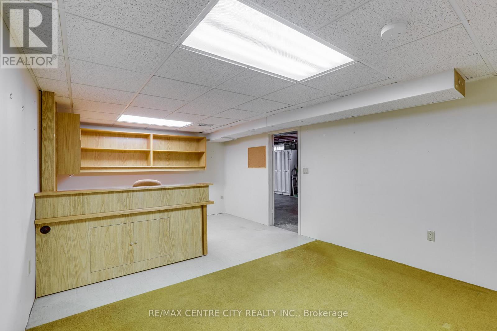 147 Susan Avenue, London East, Ontario  N5V 2G3 - Photo 33 - X12540092