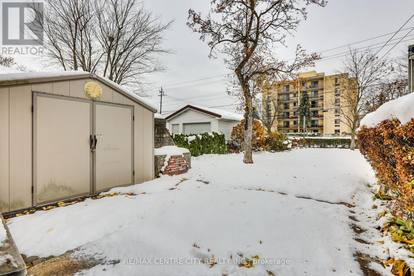 147 Susan Avenue, London East, Ontario  N5V 2G3 - Photo 37 - X12540092