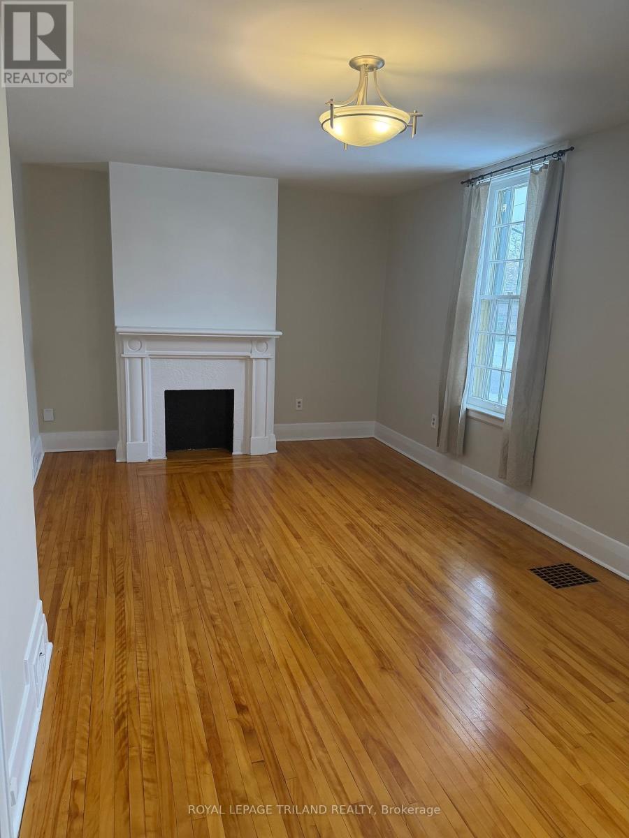 3 - 379 Dufferin Avenue, London East, Ontario  N6B 1Z5 - Photo 3 - X12540108