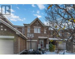135 TANDALEE CRESCENT, Ottawa, Ontario