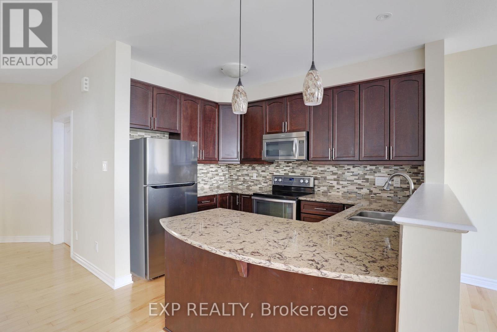 618 Moorpark Avenue, Ottawa, Ontario  K2M 0B6 - Photo 13 - X12540056