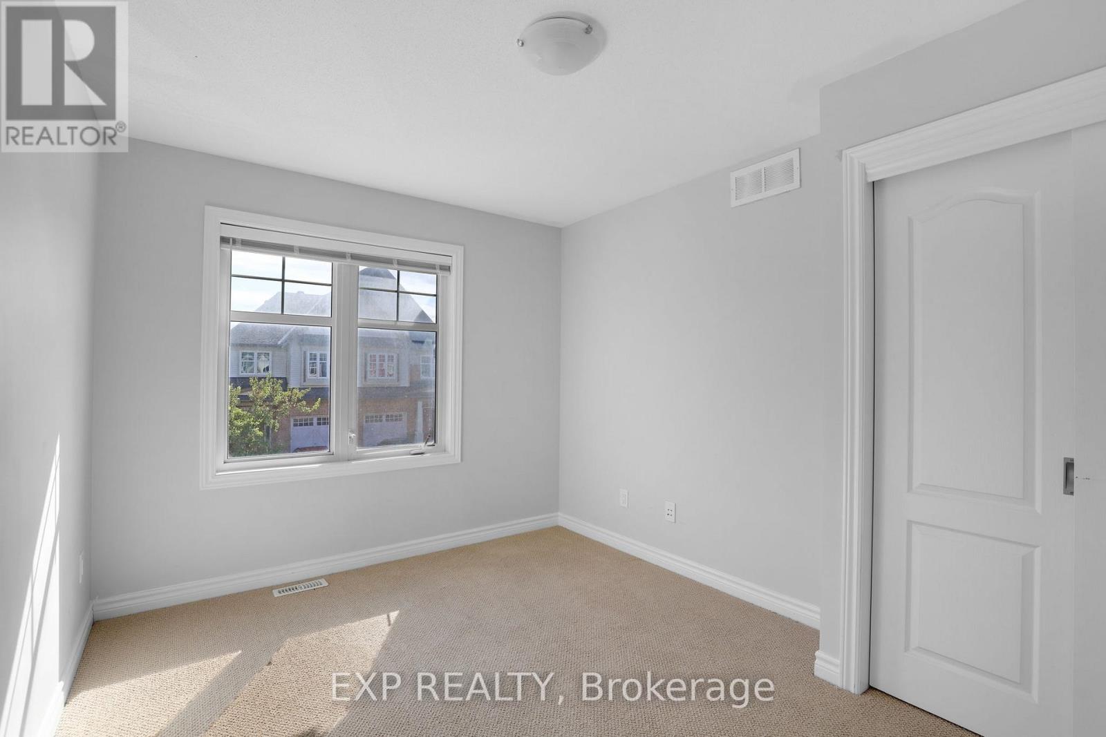 618 Moorpark Avenue, Ottawa, Ontario  K2M 0B6 - Photo 31 - X12540056