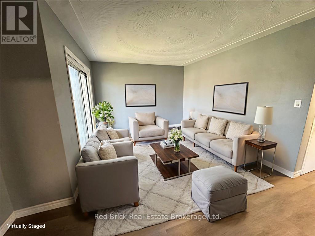 204 Veronica Drive, Kitchener, Ontario  N2A 2R9 - Photo 6 - X12523114