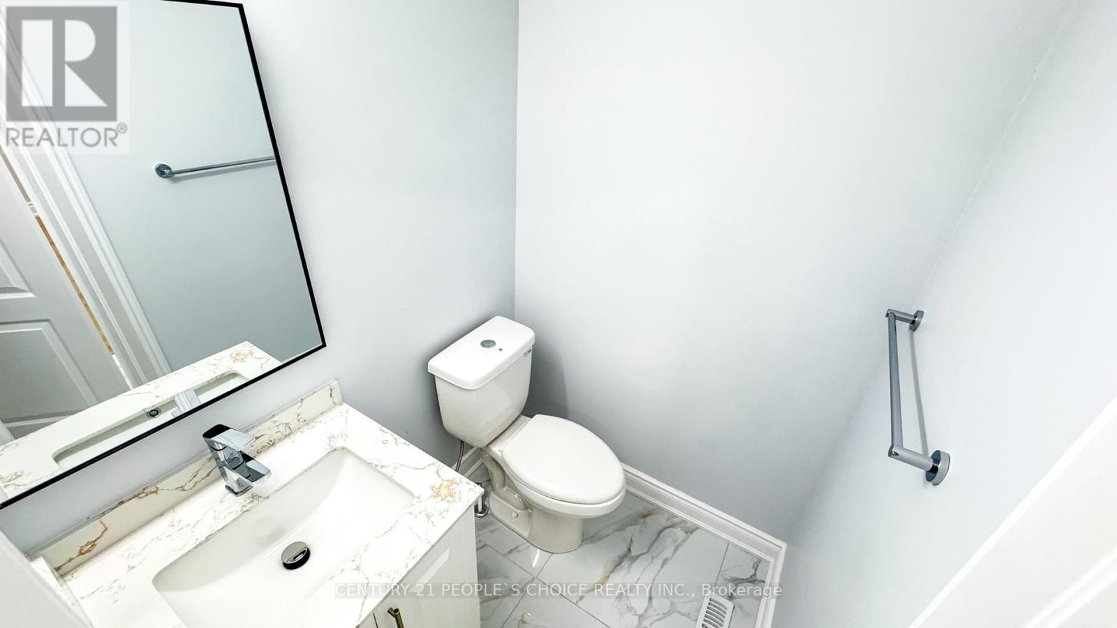 3292 Bobwhite Mews, Mississauga, Ontario  L5N 6E9 - Photo 12 - W12539968