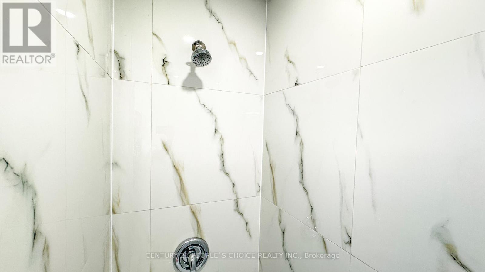 3292 Bobwhite Mews, Mississauga, Ontario  L5N 6E9 - Photo 17 - W12539968