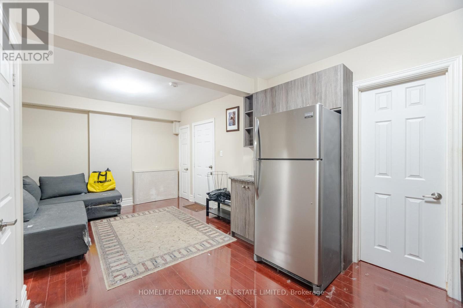 2681 Eglinton Avenue W, Toronto, Ontario  M6M 1T8 - Photo 19 - W12539984